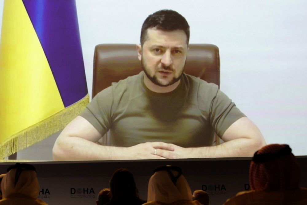 Zelenskyy: West needs more courage in helping Ukraine fight