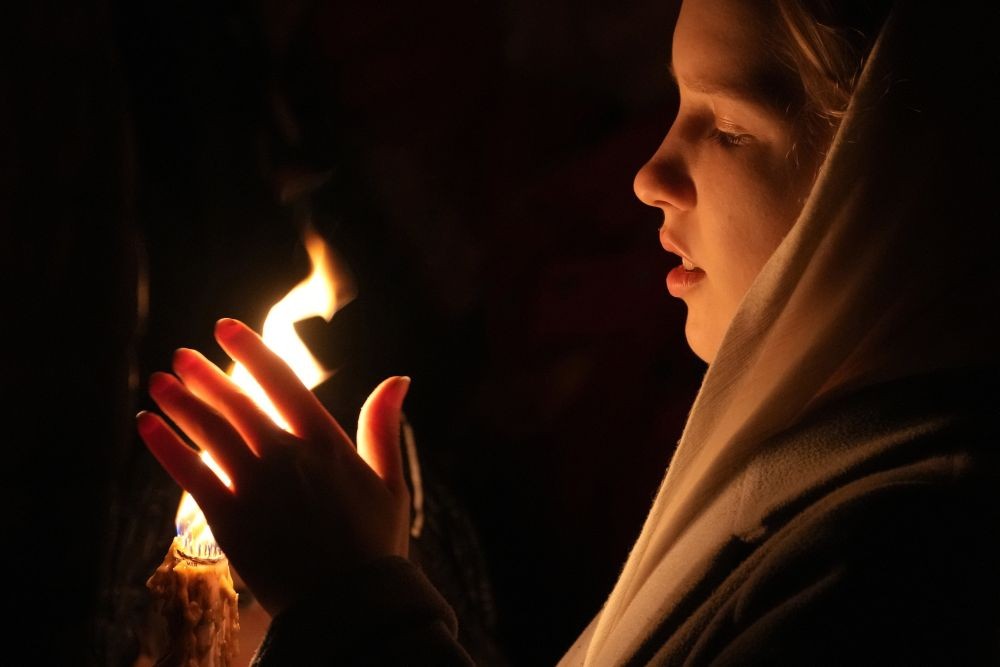 Ukraine marks Orthodox Easter with prayers for those trapped