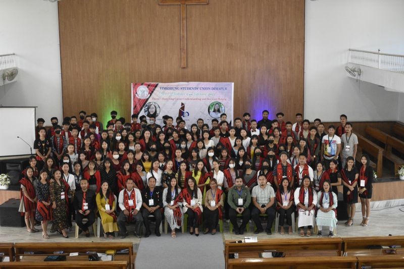 Participants of the career guidance seminar organised by the YSUD on April 23.