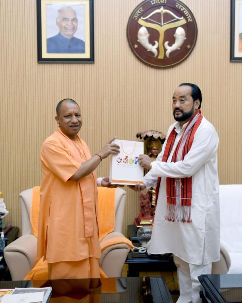 Chief Minister of Uttar Pradesh, Yogi Adityanath with Nagaland Deputy Chief Minister, Y Patton when the latter called on the former on May 19 in Lucknow. (Photo Courtesy: DyCMO).