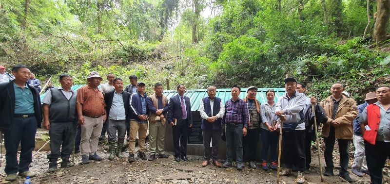 Neiba Kronu and others during the inauguration of common water reservoir tank for Khezhakeno, Leshemi village on May 9. (Morung Photo)