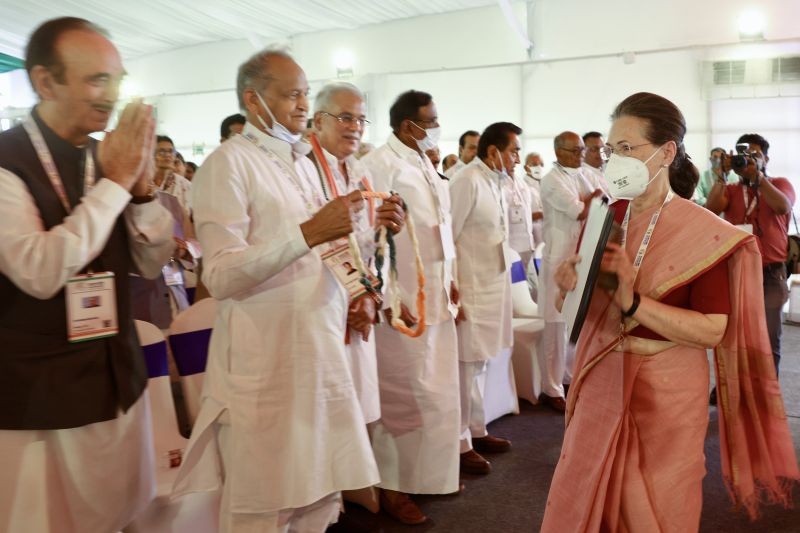 Congress interim President Sonia Gandhi greets Rajasthan Chief Minister Ashok Gehlot and senior Congress leader Ghulam Nabi Azad during the party's 'Nav Sankalp Chintan Shivir', in Udaipur. (PTI Photo)