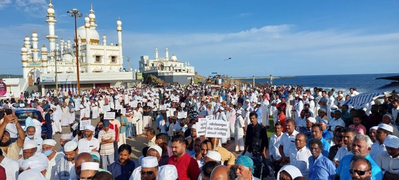 People from the Muslim community organize a protest meet over controversial remarks made by two now-suspended BJP leaders about Prophet Muhammad, at Vizhinjam in Thiruvananthapuram on June 12. (PTI Photo)
