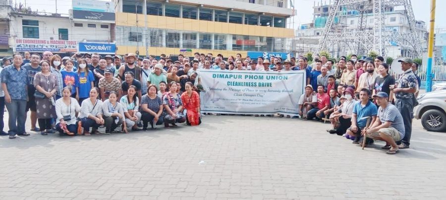 500 members participated in the cleanliness drive organised by the Dimapur Phom Union (DPU) and cleaned the road divider from Hotel Tragopan junction to Metro Hospital junction, Notun Basti on June 11. The DPU expressed its appreciation to all the members for participating in the drive.