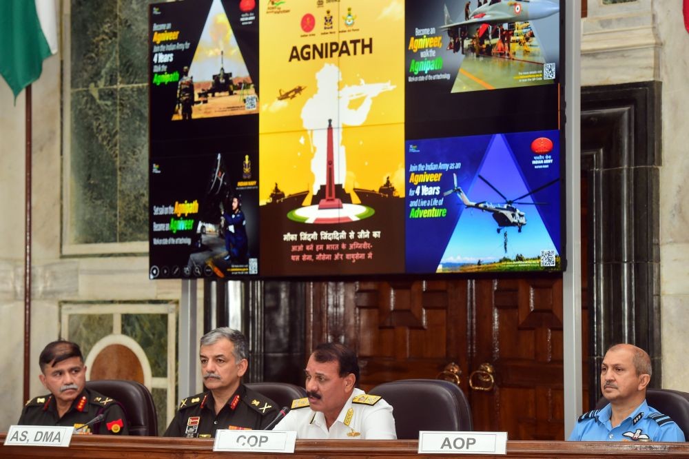New Delhi: (L-R) Adjutant General of the Indian Army Lt. General C.B. Ponnappa, Department of Military Affairs Additional Secretary Lt. General Anil Puri, Indian Navy's Chief of Personnel Vice Admiral Dinesh K. Tripathi and Air Officer-in-Charge Personnel Air Marshal Suraj Kumar Jha during a press conference regarding the Central government's 'Agnipath' scheme, at South Block, Ministry of Defence, in New Delhi, Sunday, June 19, 2022. (PTI Photo/Kamal Kishore)
