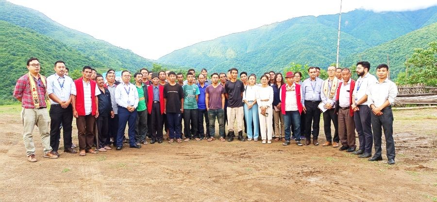 Officials and beneficiaries during the farmers’ connect programme at Chendang village.
