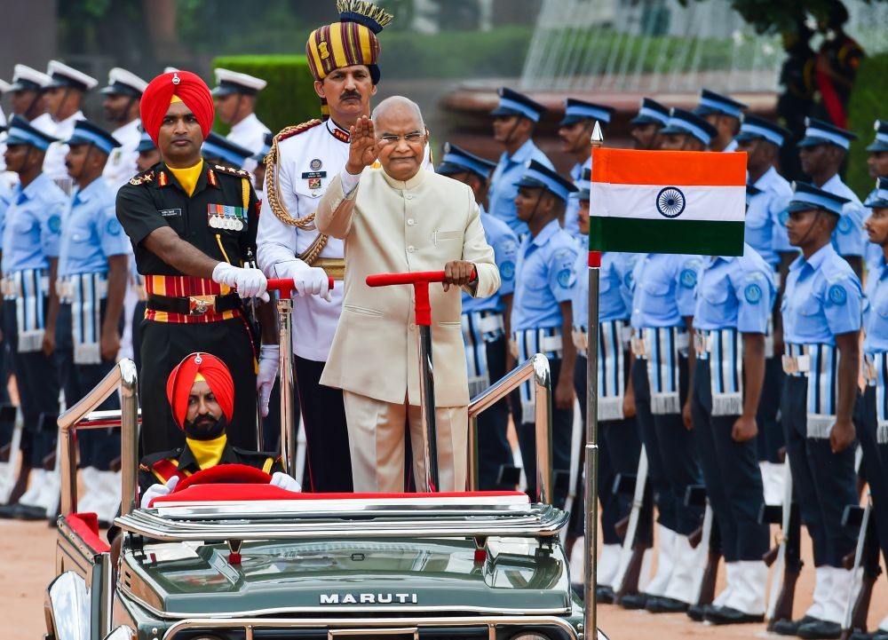 New Delhi: Outgoing President Ram Nath Kovind during presentation of a Guard of Honour by the Tri-services personnel at the forecourt of Rashtrapati Bhavan, in New Delhi, Monday, July 25, 2022.  (PTI Photo/Manvender Vashist Lav)