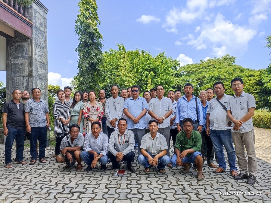 NDPP 5 Ghaspani-II AC executive officials pose along with Zhaleo Rio, Advisor, Sericulture, Excise & Minority Affairs, Govt. of Nagaland, and Charlie Sekhose, Senior Vice President (Central) after a coordination meeting of held at Sovima on July 4. (Photo Courtsy: NDPP 5 Ghaspani-II AC)