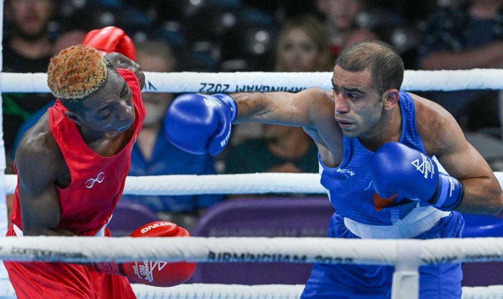 Birmingham: India's Amit Panghal (blue) lands a punch on Zambia's Patrick Chinyemba in the semi-final match of the men’s over 48kg-51kg (Flyweight) boxing event, at the Commonwealth Games 2022 (CWG), in Birmingham, UK, Saturday, Aug. 6, 2022. (PTI Photo/Swapan Mahapatra)(