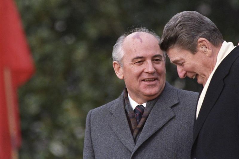 US President Ronald Reagan, right, talks with Soviet leader Mikhail Gorbachev during arrival ceremonies at the White House where the superpowers begin their three-day summit talks in Washington, DC, Tuesday, Dec. 8, 1987. Russian news agencies are reporting that former Soviet President Mikhail Gorbachev has died at 91. The Tass, RIA Novosti and Interfax news agencies cited the Central Clinical Hospital. (AP File Photo)