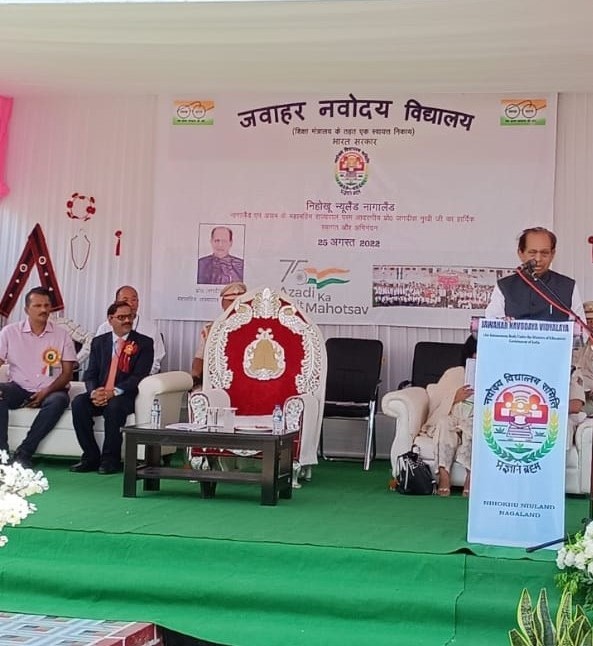 Governor of Nagaland Prof Jagdish Mukhi during his visit to Jawahar Navodaya Vidyalaya Nihokhu,Niuland on August 25.
