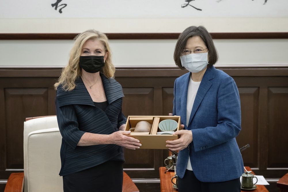 In this photo released by the Taiwan Presidential Office, U.S. Sen. Marsha Blackburn exchange gifts with Taiwan's President Tsai Ing-wen during a meeting in Taipei, Taiwan on Friday, Aug. 26, 2022. Blackburn met with Tsai on Friday, in the second visit by members of Congress since House Speaker Nancy Pelosi's trip earlier this month sharply raised tensions with China. AP/PTI(