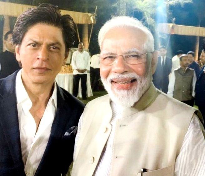 SRK to Modi: Your dedication for welfare of our country, its people is highly appreciated.(PHOTO: @iamsrk )