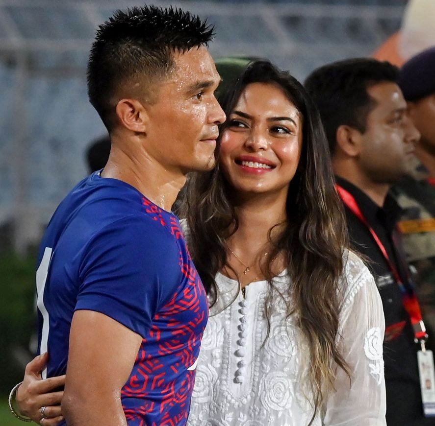 Kolkata: Bengaluru FC captain Sunil Chhetri being greeted by his wife Sonam Bhattacharya after winning the Durand Cup-2022 trophy by defeating Mumbai City FC by 2-1, at Vivekananda Yuba Bharati Krirangan stadium , in Kolkata, Sunday, Sept,18, 2022. (PTI Photo)(