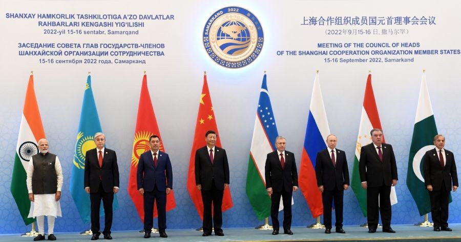 Samarkand: Prime Minister Narendra Modi, Chinese President Xi Jinping, Russian President Vladimir Putin, Pakistan PM Shehbaz Sharif, Uzbek President Shavkat Mirziyoyev and other leaders in a group photo during the Shanghai Cooperation Organisation (SCO) Summit in Samarkand, Uzbekistan on Friday, Sept. 16, 2022. (Photo: PIB/IANS)