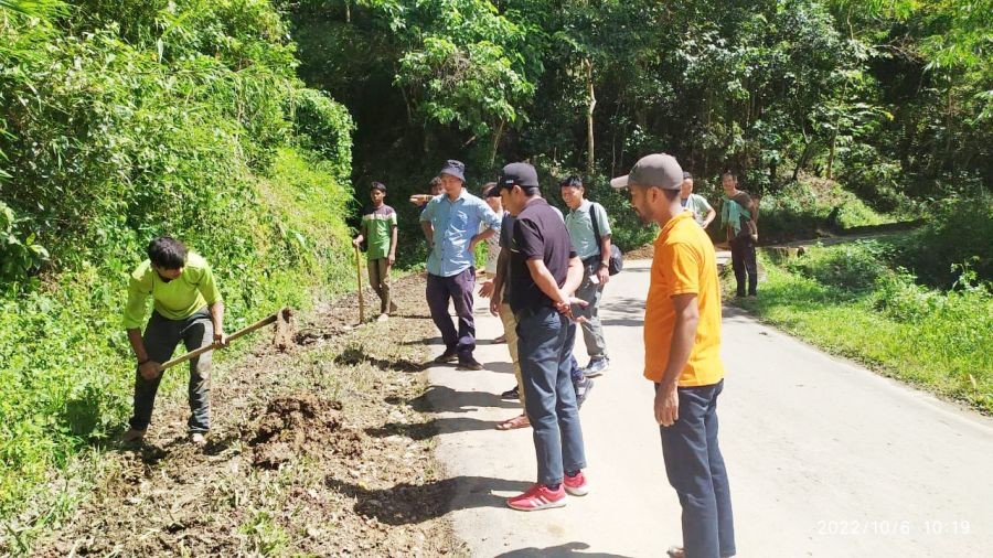 Konyak Union Mon Unit, T/Chingnyu Village Council and T/Chingnyu Student’s Union inspected the Optical Fibre Cable work place.