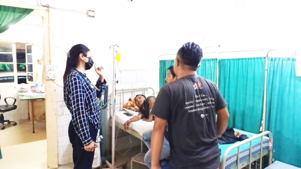 A member of All Nagaland Adhoc Teachers’ Group (ANATG) 2015 Batch receives treatment at the Naga Hospital Authority Kohima on October 1. Some members of the batch are currently on an indefinite hunger strike since September 30. (Morung Photo)