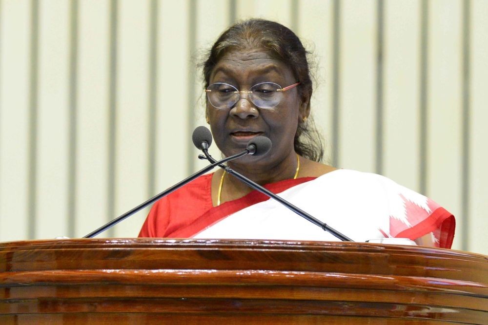 New Delhi: President Droupadi Murmu addresses during award felicitation programme on World Teachers' Day, in New Delhi on Monday, Sept. 05, 2022. President Murmu conferred National Awards to 45 teachers from across the country. (Photo: Twitter)