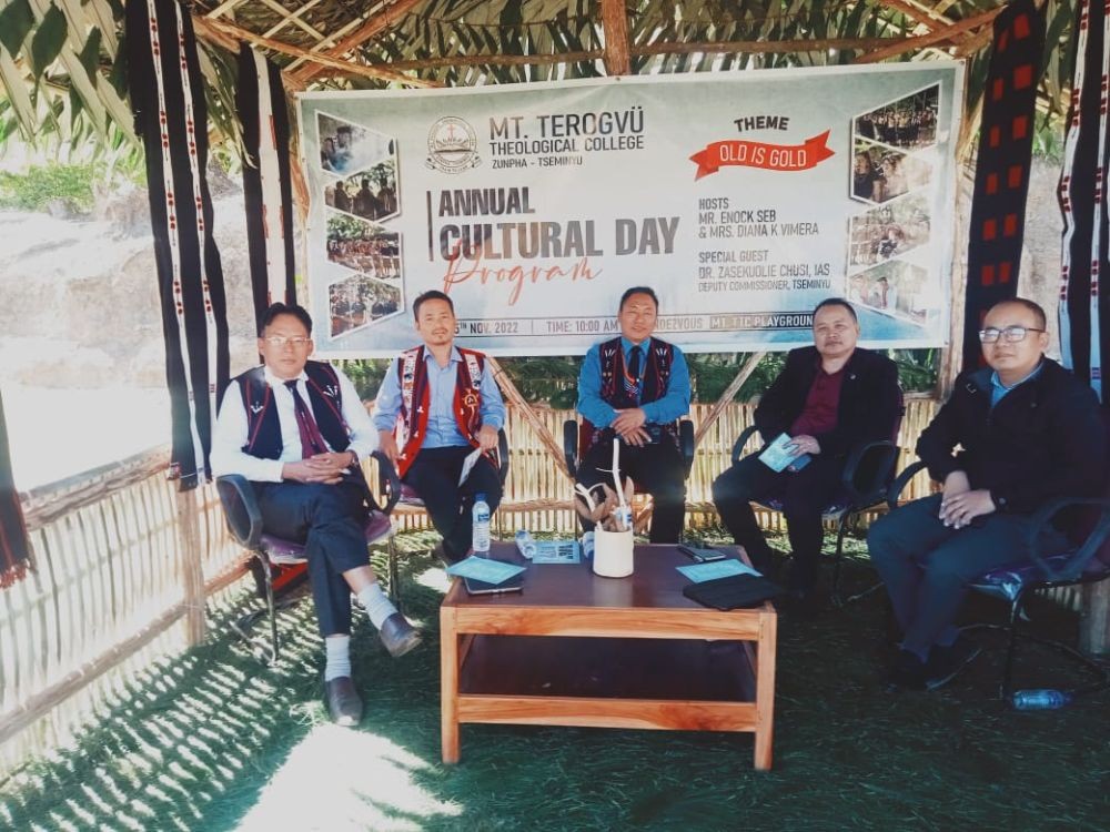 Tseminyu DC Dr Zasekuolie Chusi with others during 4th Alumni Meet of Mt Terogvu Theological College Zunpha.