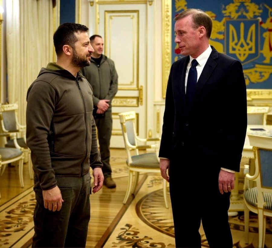 Ukrainian President Volodymyr Zelensky meets U.S. National Security Advisor Jake Sullivan.(photo:instagram)