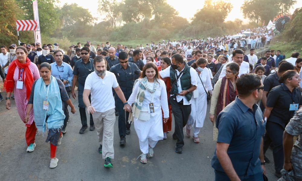 Buldhana : Congress leader Rahul Gandhi resumes Bharat Jodo Yatra from Buldhana on Saturday, November 19, 2022. (Photo:IANS)