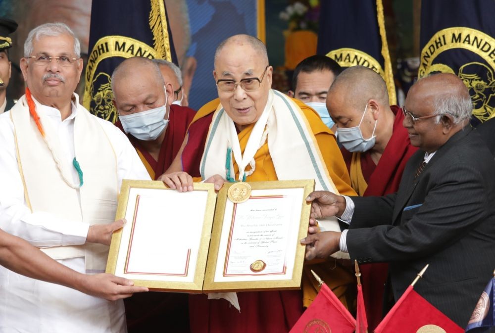 Dharamshala : Spiritual leader Dalai Lama receives peace award by Gandhi Mandela foundation in Dharamshala on Saturday, November 19, 2022. (Photo:Sanjay Baid/IANS)