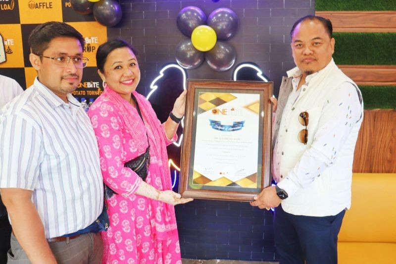 H Tovihoto Ayemi, MLA and Advisor, Department of Power inaugurated ‘ONEBITE’ a Family Restaurant at Midland, near Lions Club, Dimapur on November 10.