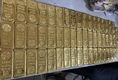 Seven held with 61 kg gold worth Rs 32 cr at Mumbai airport