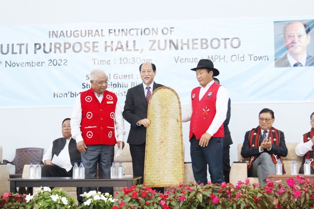Chief Minister Neiphiu Rio and others during the inauguration of the Zunheboto Multi Purpose Hall on November 4.
