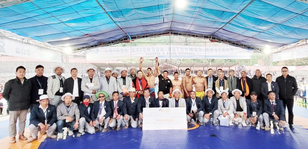 Champion Huluyi D Vadeo with other position holders with Kuzholuzo Nienu and other officials on November 4. (Morung Photo)