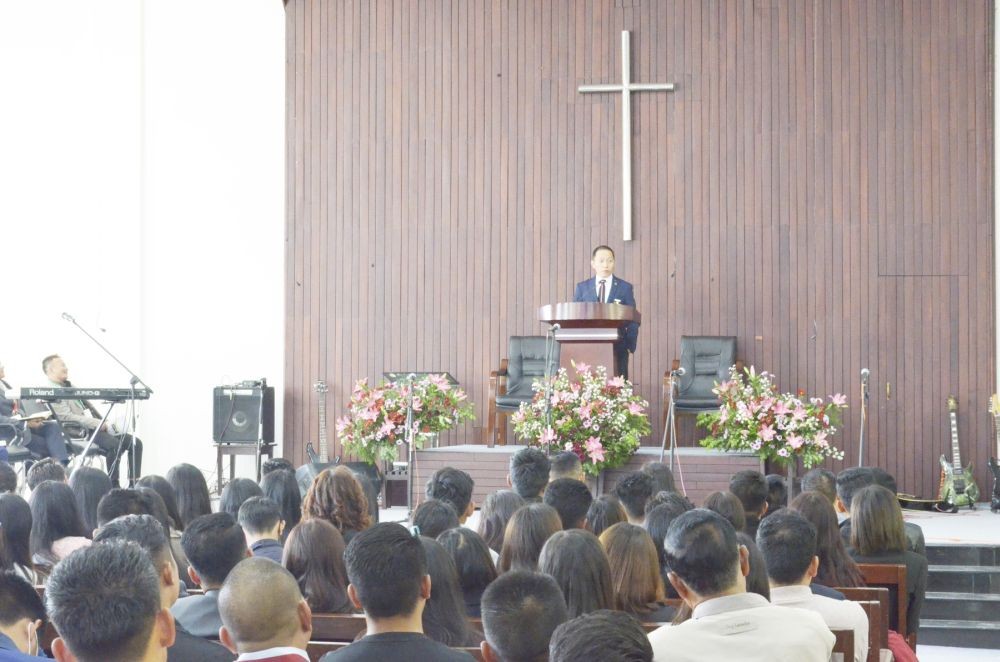 Jonathan Mesen addressing the gathering during the Youth Focus Group Programme held as part of the NBCC Sesquicentennial at Chakhesang Baptist Church, Kitsubozou Kohima on November 20. (Morung Photo)
