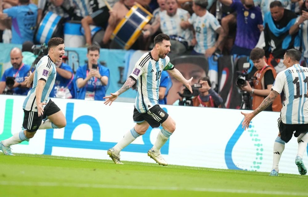 Lusail:Argentina's Lionel Messi celebrates after scoring the first goal during the World Cup group C soccer match between Argentina and Mexico, at the Lusail Stadium in Lusail, Qatar, Saturday, Nov. 26, 2022.(Photo:Suman Chattopadhyay/IANS/Image Solution)