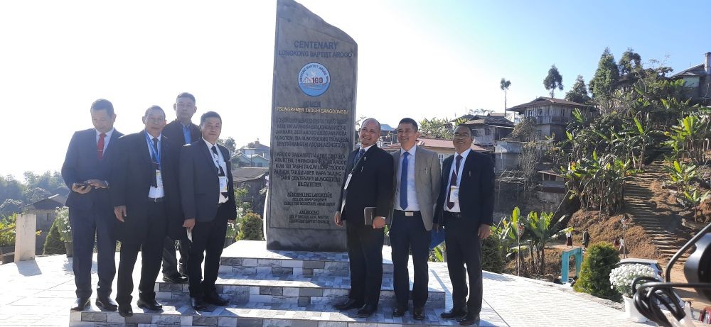 Rev Dr Mar Pongener, Executive Secretary, ABAM Impur and others after unveiling the Centennial Jubilee monolith at Longkong village on January 8.
