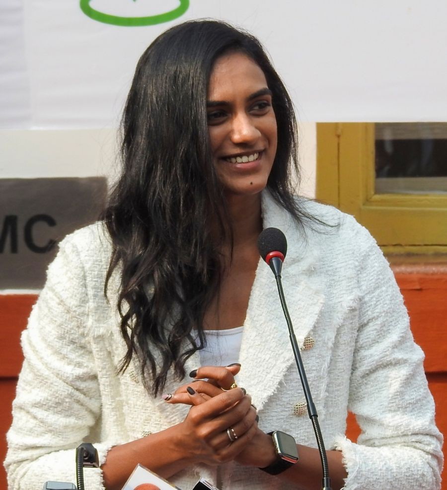 New Delhi:  Badminton player P.V. Sindhu during the flag-in ceremony of the running expedition as a part of 'Azadi Ka Amrit Mahotsav' and Navy Day celebrations, in New Delhi on Saturday, December 03, 2022. (Photo:IANS/Anupam Gautam)