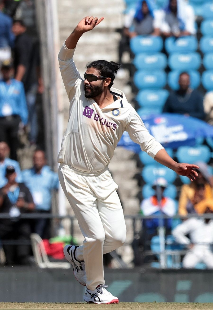 Nagpur :Ravindra Jadeja celebrates the wicket of Australia's Steve Smith during the first day of the first cricket test match between India and Australia in Nagpur, on Thursday, Feb. 9, 2023.(Photo:Raj Kumar/IANS)