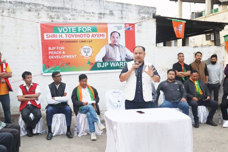 H Tovihoto Ayemi addressing the gathering during a ward meeting on February 13.