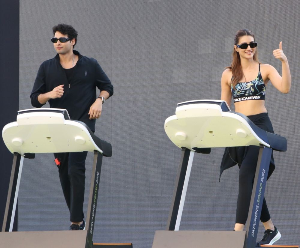 Chandigarh: Bollywood actress Kriti Sanon and actor Siddhant Chaturvedi during the first day of their Skechers Community Goal Challenge campaign at Elante Mall in Chandigarh on Thursday, March 16, 2023. (Photo: Ajay Jalandhari/IANS)