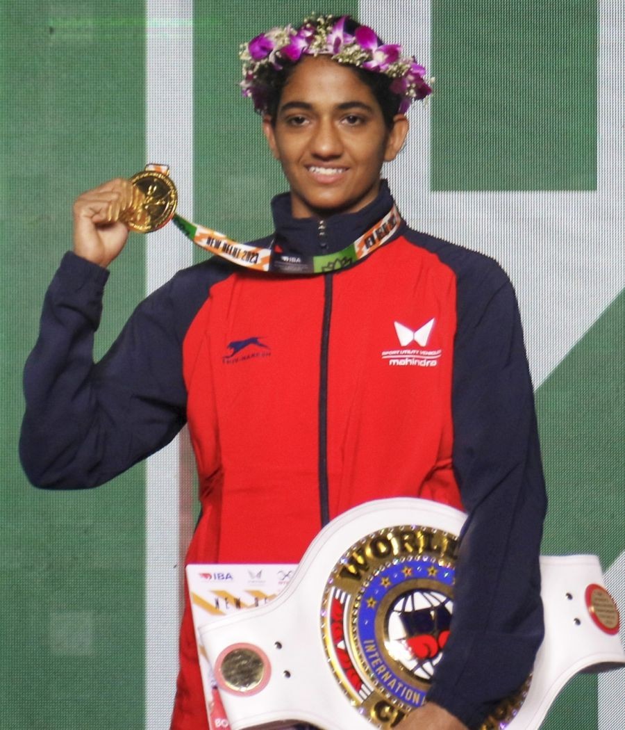 New Delhi: IndiaÃ¢Â€Â™s Nitu Ghanghas poses with the gold medal after winning the 2023 IBA WomenÃ¢Â€Â™s Boxing World Championships in 48kg category, in New Delhi on Saturday, March 25, 2023. (Photo: IANS/Wasim Sarvar)
