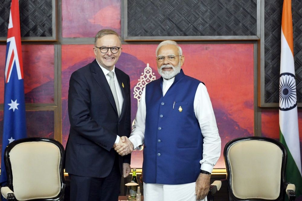 Bali: Prime Minister Narendra Modi and Australian Prime Minister Anthony Albanese during bilateral talks on the sideline of G20 Summit in Bali, Indonesia on Wednesday, November 16, 2022 (Photo:IANS/Twitter)