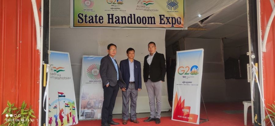 Sehjang Doungel with others during the inauguration of State Handloom Expo 2023 in Kohima on March 10. (Morung Photo)