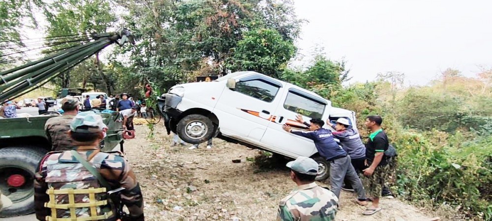 Chieswema Battalion of Assam Rifles under the aegis of HQ IGAR (North) recovered a Maruti Ecco vehicle that had fallen off the road near Zhadima Village, on March 12. K Khriesavilie, Head Pastor Zeizou and his wife were travelling from Kohima to Ziezou in the vehicle when it went out of control and fell 50 meters down the side of the road. On receiving a call from Zhadima Village Chairman, a Recovery Team was sent immediately on the site and vehicle was recovered, the AR stated in a press release on March 13.