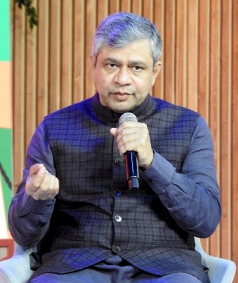 Govt focussed on semi conductor industry, says Ashwini Vaishnaw