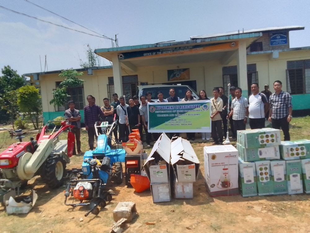 A programme for distributing farmer’s machineries under SMAM 2022-2023 was held in Longleng on April 11. (DIPR Photo)