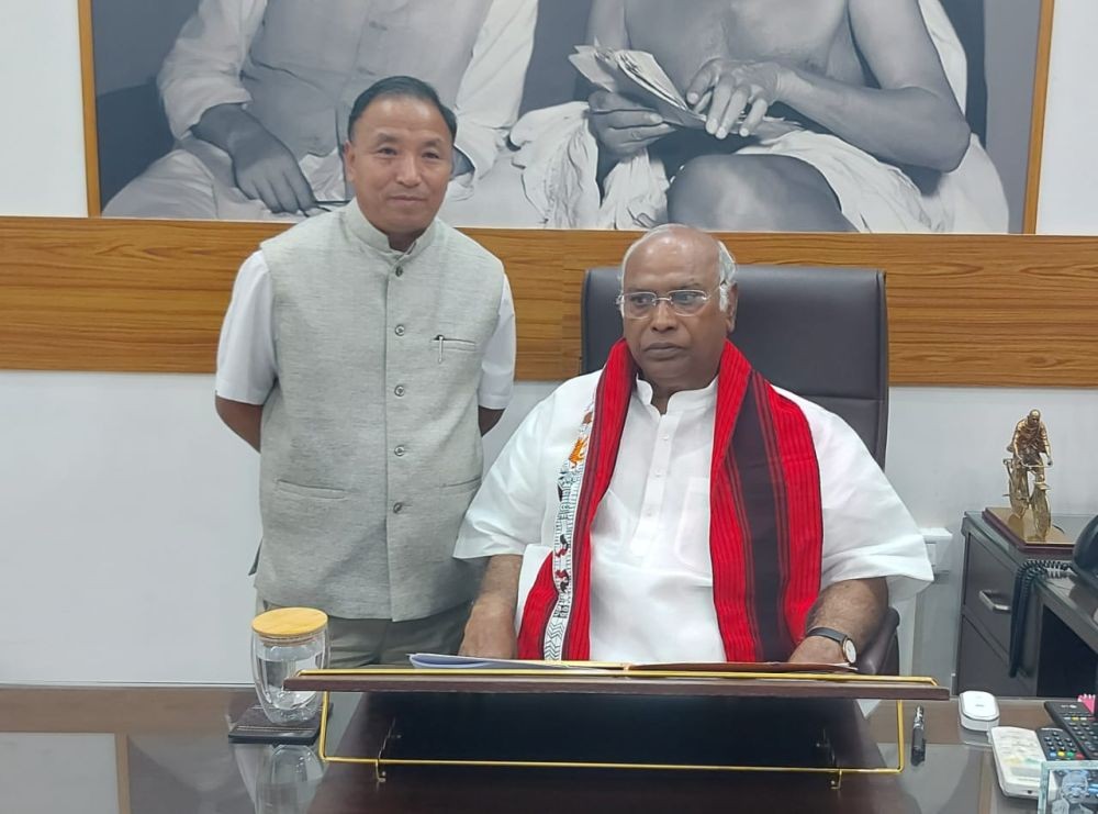 Newly appointed NPCC President, S Supongmeren Jamir calls on Indian National Congress President  Mallikarjun Kharge in New Delhi on April 3. He met Kharge along with AICC & NPCC leaders from the State. (Photo Courtesy: @INCNagaland/Twitter)