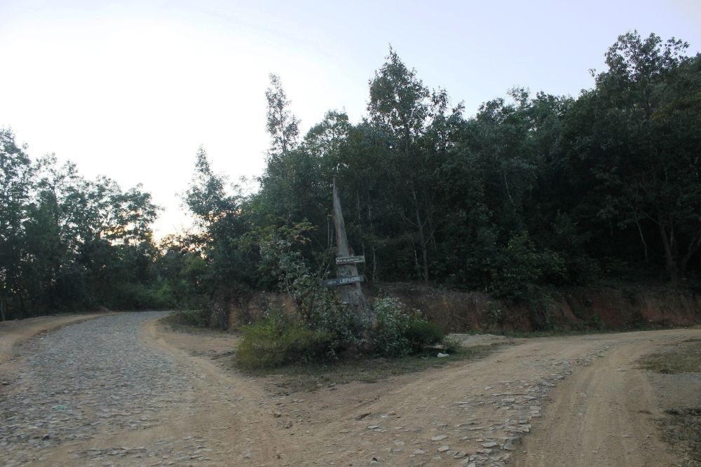 The Lephori-Matikhrii road junction in Phek district’s Meluri sub-division. The road to the left leads to Lephori village enroute to Molhe Camp.  (Morung File Photo)
