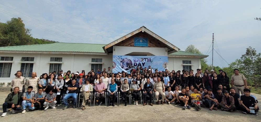 Officials with students during the observance of Earth Day 2023 at NU Kohima Campus, Meriema on April 22. (Morung Photo)