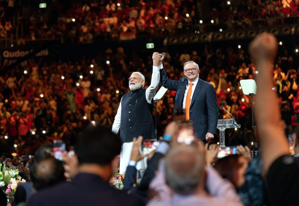 Sydney: Prime Minister Narendra Modi with Prime Minister of Australia Anthony Albanese at a community programme, in Sydney, on Tuesday, May 23, 2023. (Photo:IANS/Twitter)