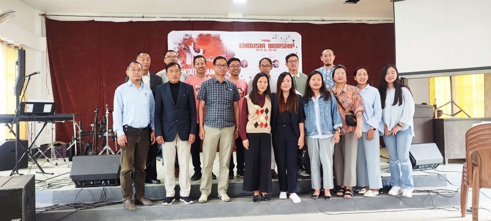 Additional State Protocol Officer Meripeni Zares Ezung (4th from left) with some of the CBCMHK Camp Officials on Saturday. (Morung Photo)