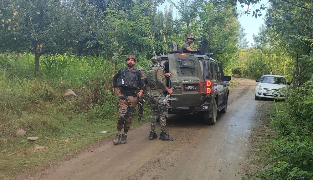Srinagar : One terrorist has been killed in a gunfight wit the security forces in the Binner area of North Kashmir's Baramulla district, on Sunday, JUly 31, 2022.(Photo: Nisar Malik/IANS)