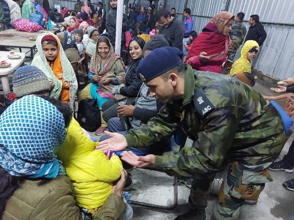 Army rescues 400 stranded tourists in Sikkim